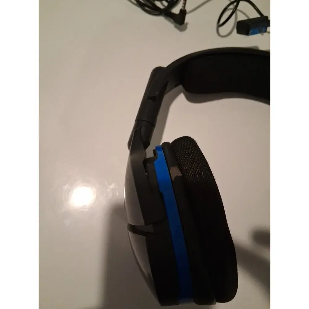 Lot of 2 Turtle Beach Gaming Headsets: Stealth 600 (NO USB DONGLE) & Recon Chat